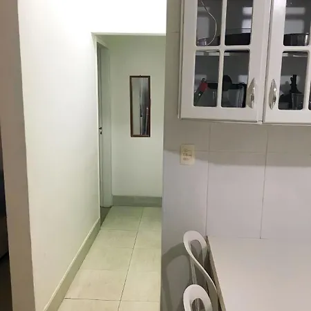 Enseada Guarujá, apartamento a 200 metros da praia-2